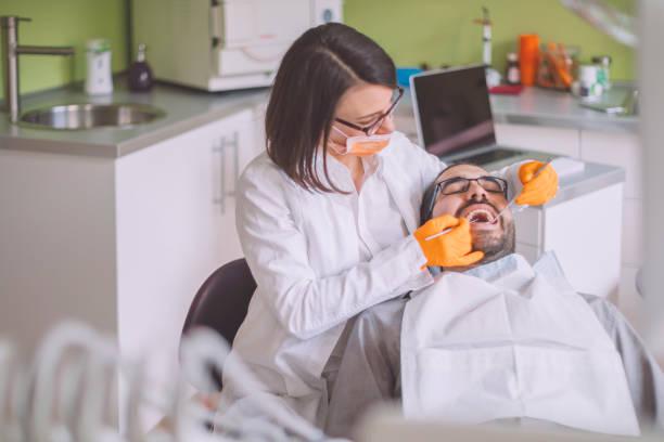 Best Dentist Open Late Near Me  in Hitchcock, TX